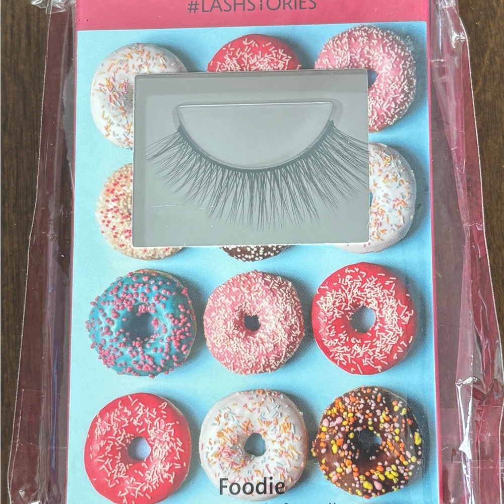 Sephora Collection #LashStories Foodie False Lashes Natural Volume